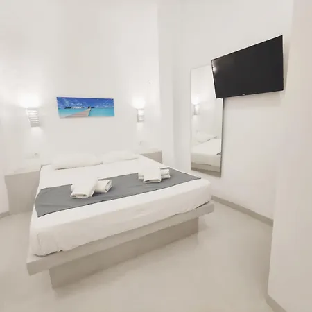 Cost Center Apartment Fira (Santorini)