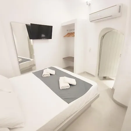 Apartment Cost Center Fira (Santorini)
